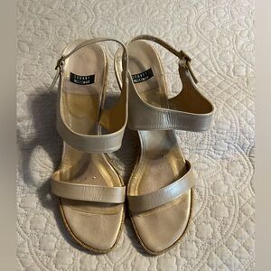 Stuart Weitzman Women's Gold Sandals